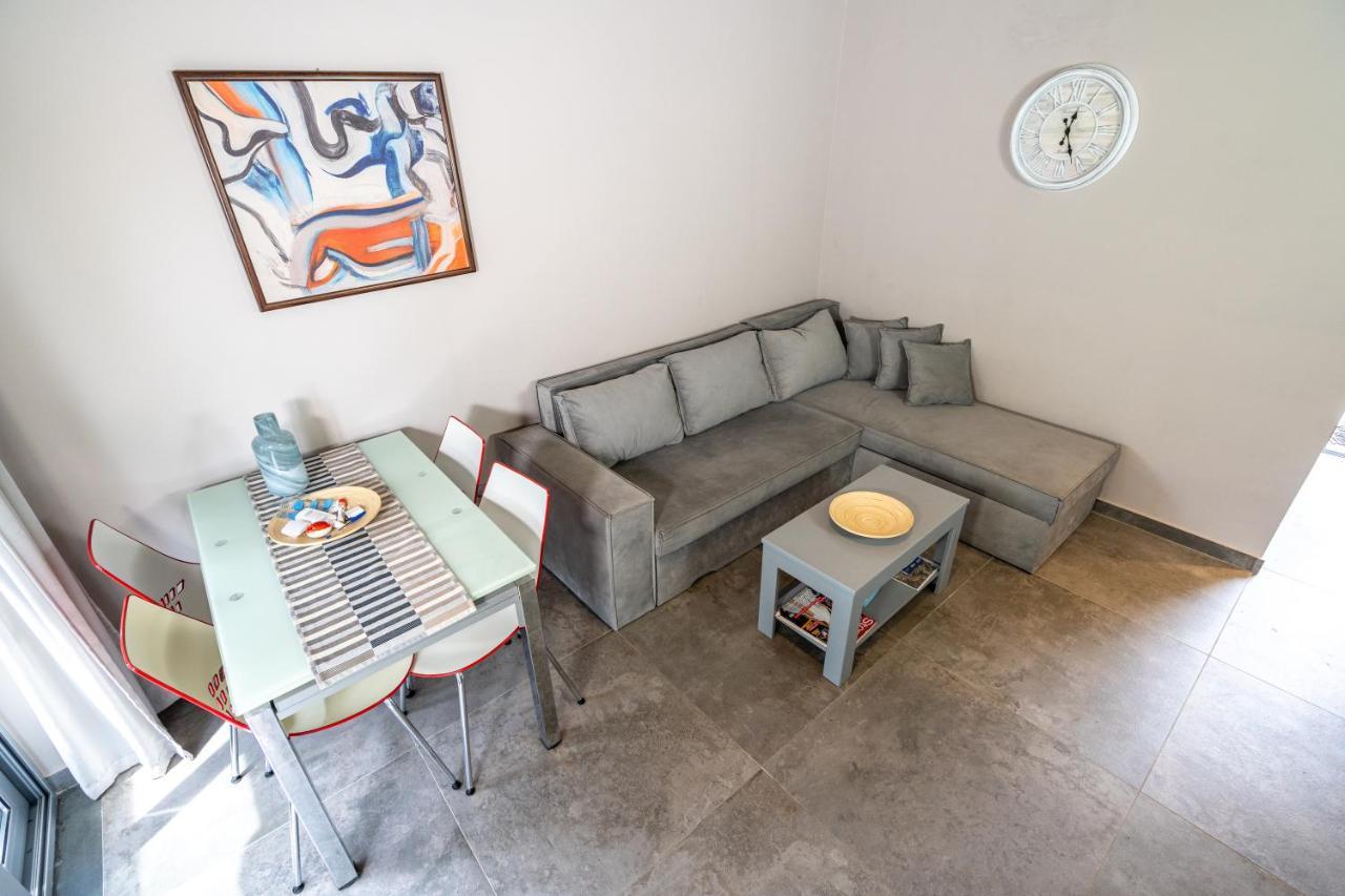 Agios Mamas Resort 네아 포티데아 외부 사진