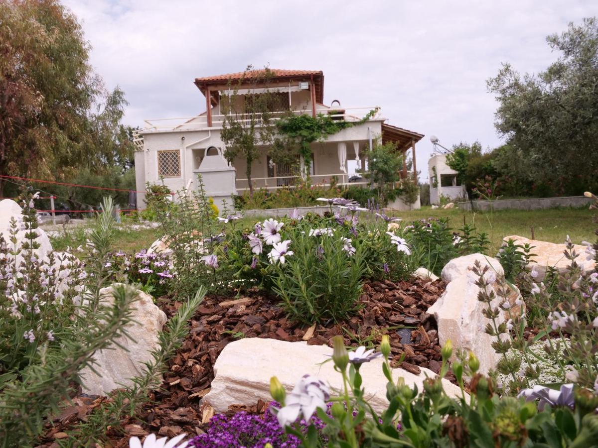 Agios Mamas Resort 네아 포티데아 외부 사진
